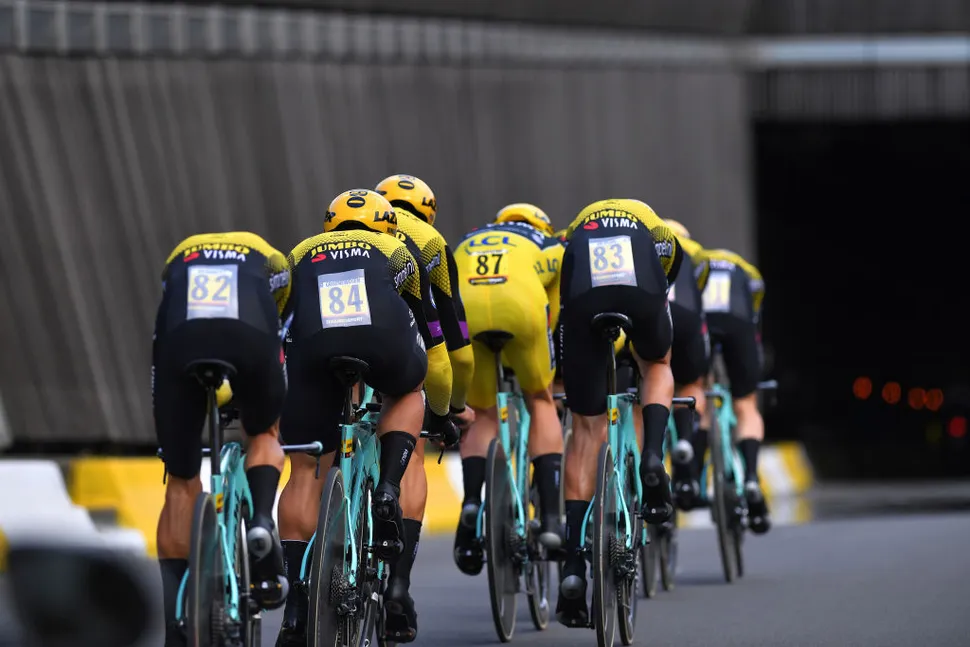 O último contra-relógio por equipes no Tour de France ocorreu em 2019.
